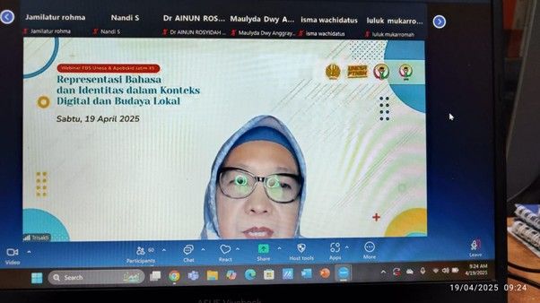 Dr. Trisakti, M.Si, Kasubdit PUI Seni Budaya Unesa sekaligus Dewan Pengawas Apebskid Indonesia menjadi keynote speaker